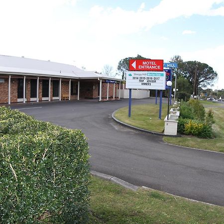 Sleepy Hill Motor Inn Raymond Terrace Extérieur photo