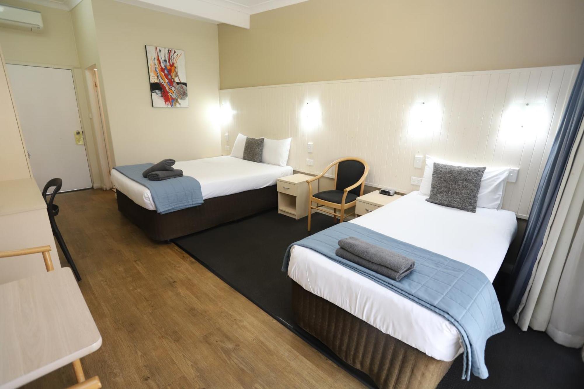 Sleepy Hill Motor Inn Raymond Terrace Extérieur photo
