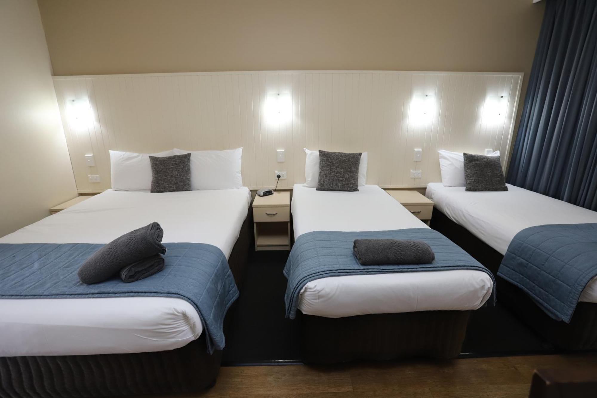 Sleepy Hill Motor Inn Raymond Terrace Extérieur photo