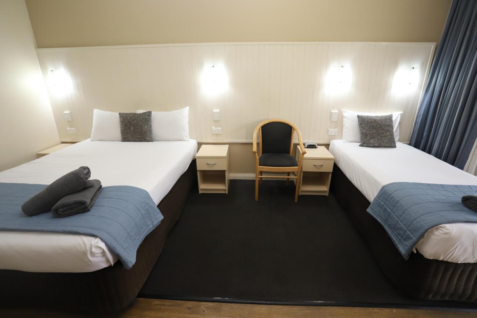 Sleepy Hill Motor Inn Raymond Terrace Extérieur photo