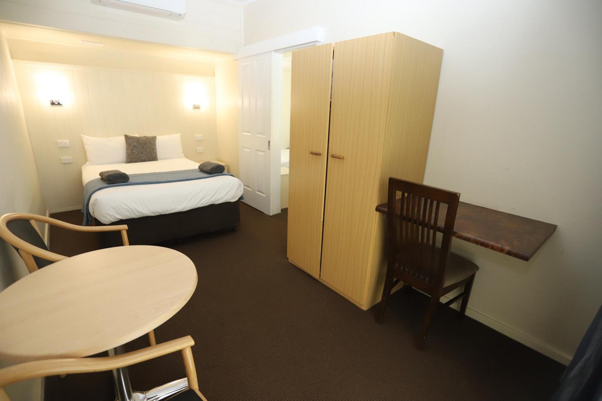 Sleepy Hill Motor Inn Raymond Terrace Extérieur photo