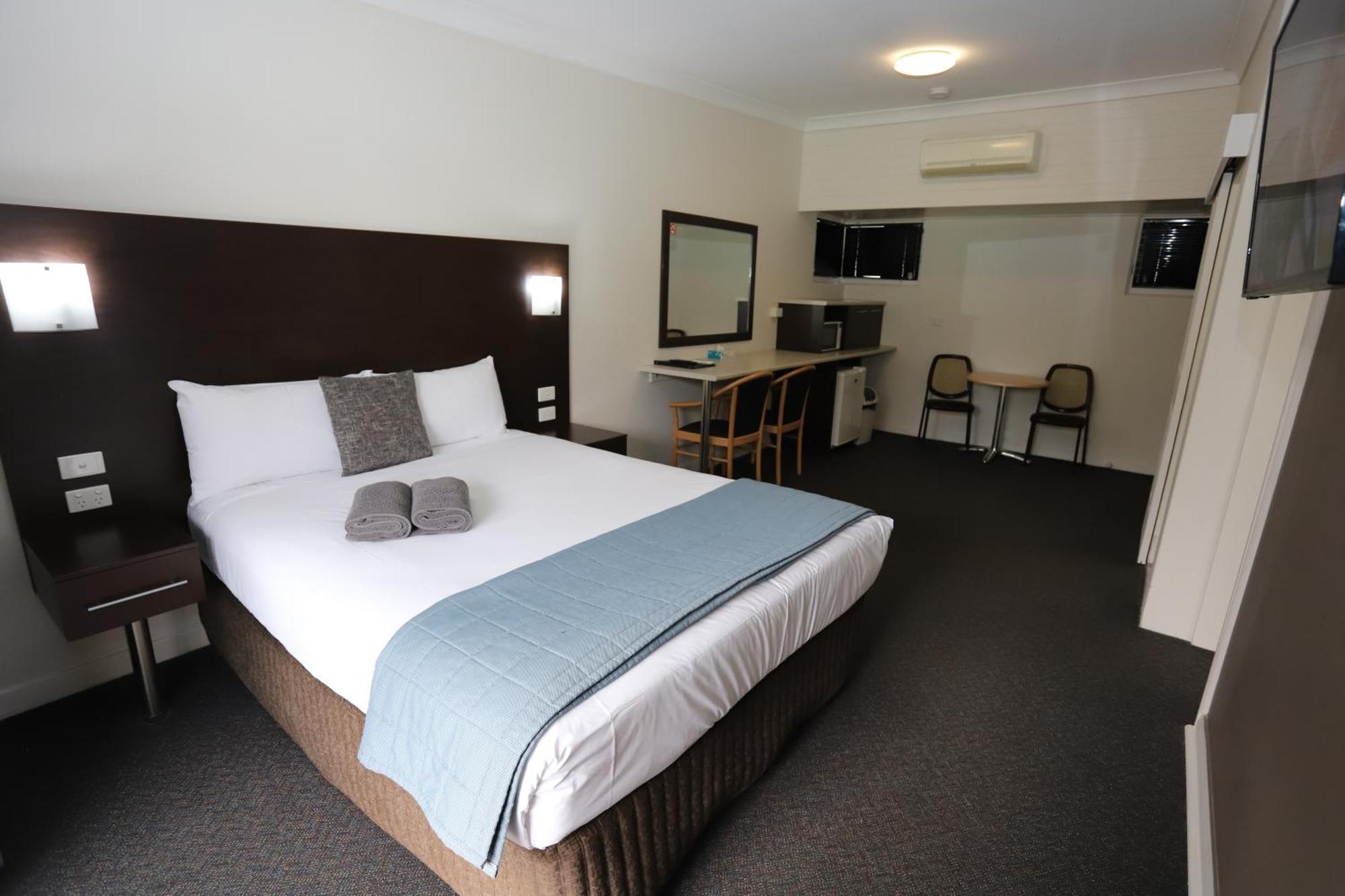 Sleepy Hill Motor Inn Raymond Terrace Extérieur photo